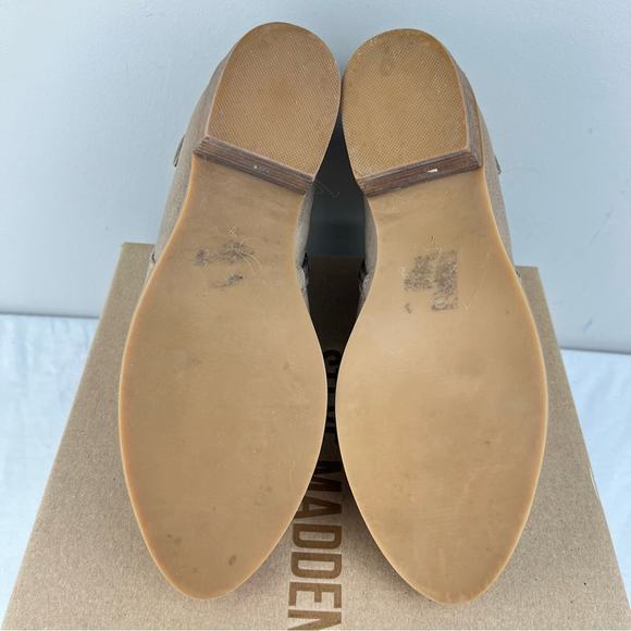 NWOB Steve Madden Kendall Ankle Booties Stone Beige sz 7 Leather Almond Toe Side - Picture 6 of 8